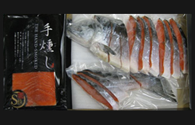Special assorment of Red Salmon & smoked salmon "Teibushi"